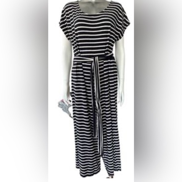 Old Navy Pants & Jumpsuits Belted Horizontal size medium black and white - Picture 1 of 8